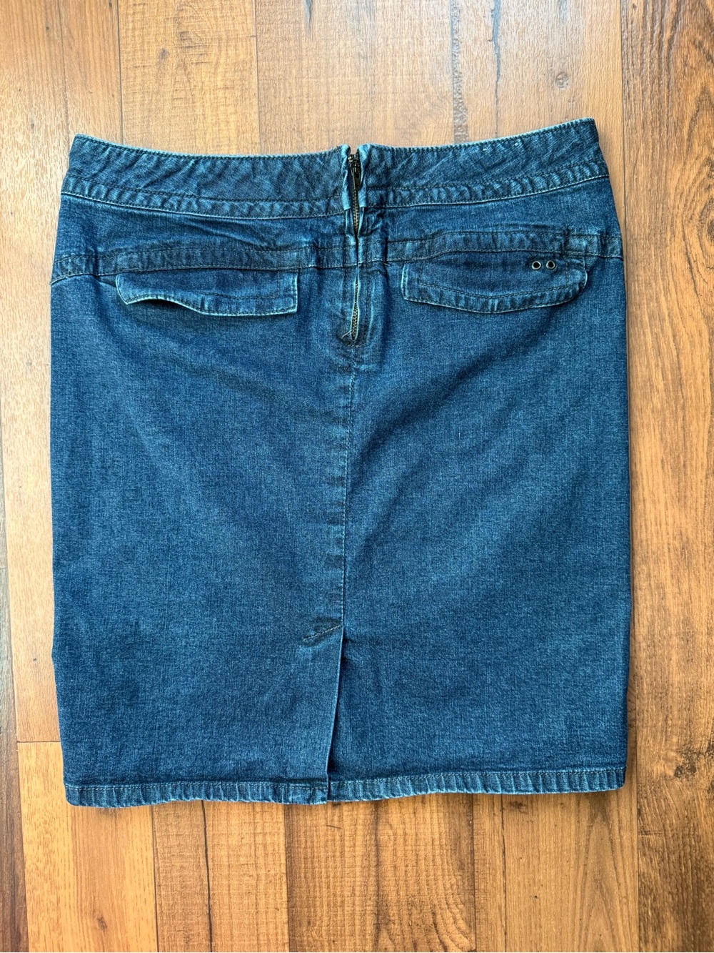 Converse Dark Blue Denim Skirt - Picture 2 of 6